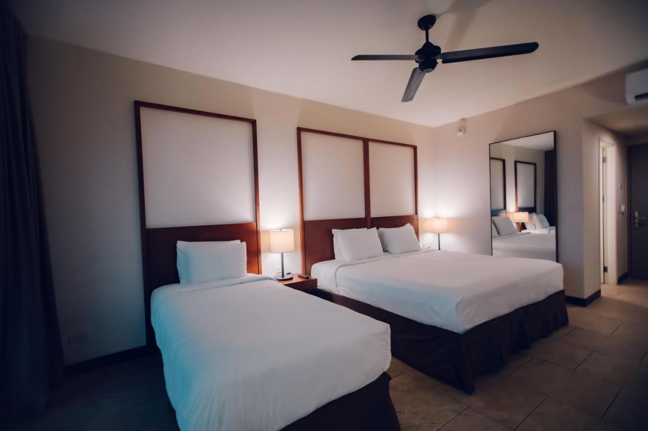 Wyndham Tamarindo Hotel Kültér fotó