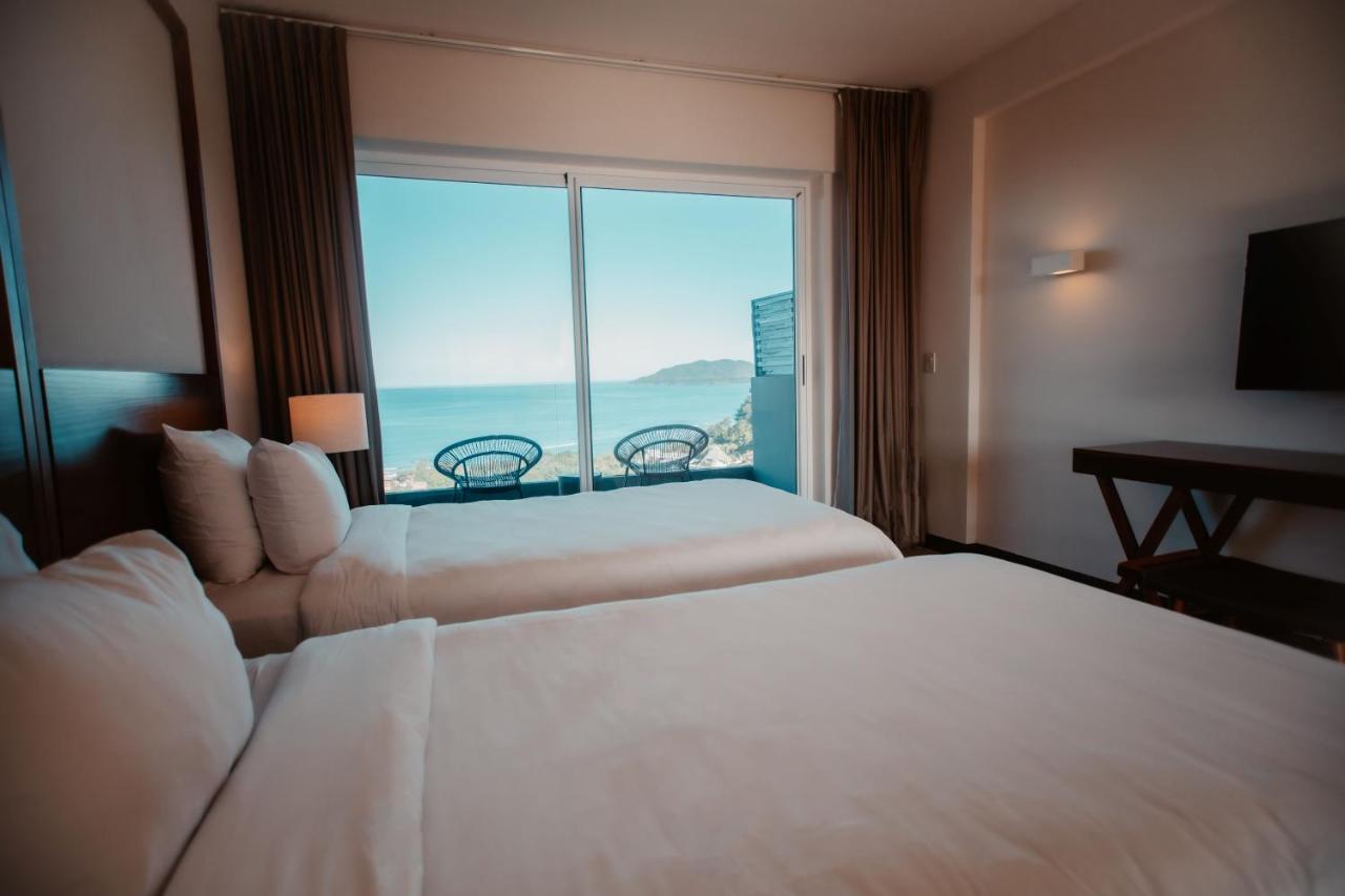 Wyndham Tamarindo Hotel Kültér fotó