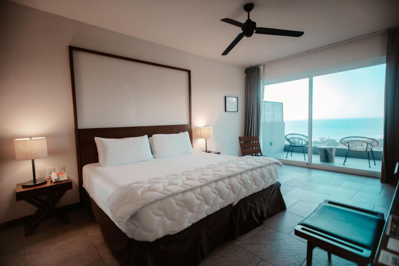 Wyndham Tamarindo Hotel Kültér fotó